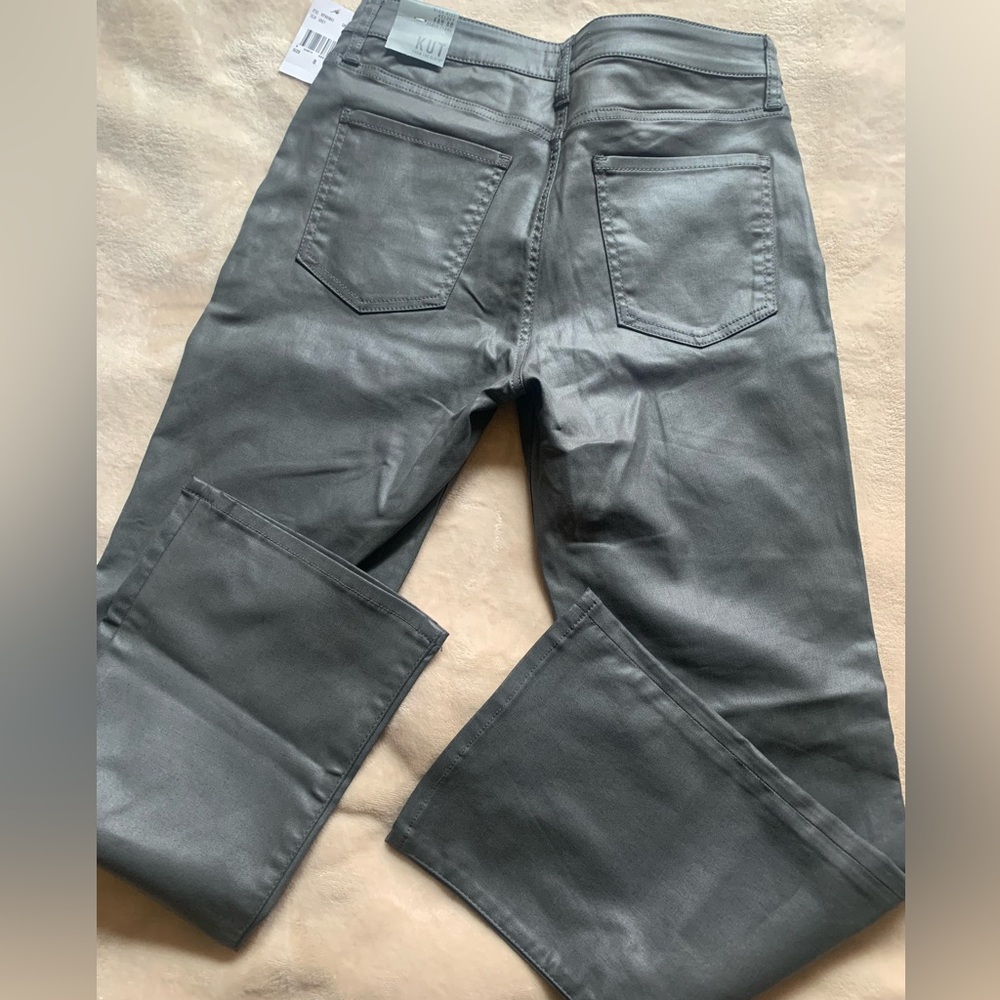 NWT Kut from the Kloth High Rise Kelsey Fab Ab Ankle Flare In coated gray size 8 - Picture 3 of 12